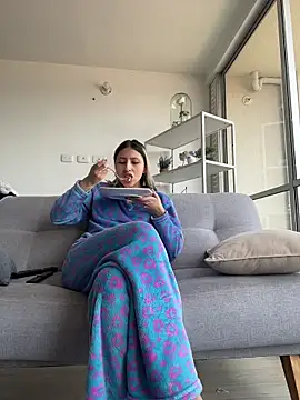 Ameellie online show from 02-04-26, 05:08