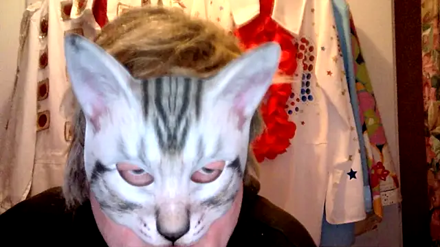 Snapshot of Sigorius chatting on 01-07-25, 08:31 Sigorius online show from 01-07-25, 08:31