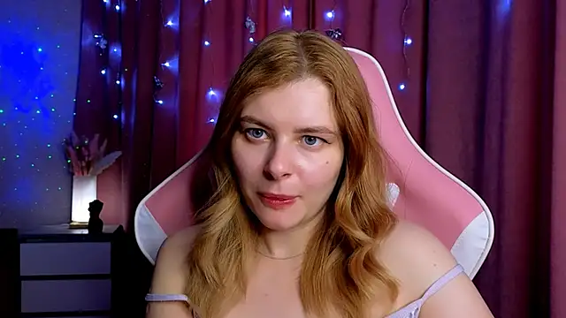 Snapshot of Day-off chatting on 10-04-25, 03:26 Day-off online show from 10-04-25, 03:26