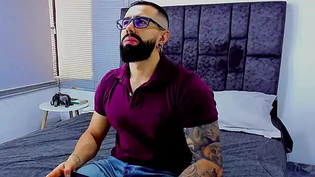 Zack Froone online show from 12-05-24, 03:06