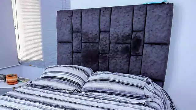 Zack Froone online show from 01-28-25, 05:35