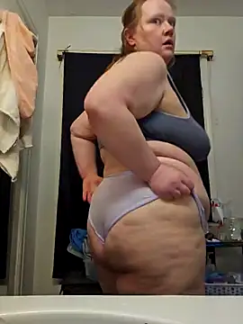 Snapshot of virgieblanca chatting on 01-28-25, 04:29 virgieblanca online show from 01-28-25, 04:29