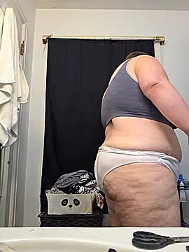 Snapshot of virgieblanca chatting on 09-10-25, 02:33 virgieblanca online show from 09-10-25, 02:33