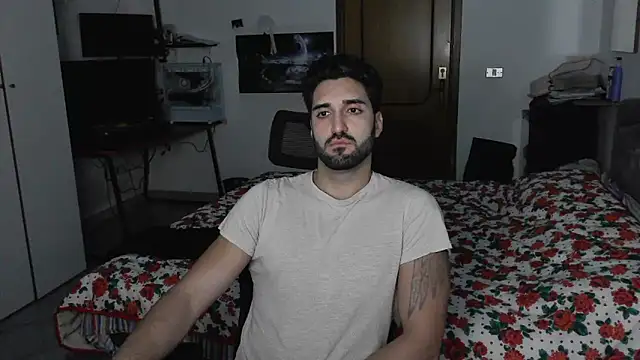 Snapshot of Alexox02 chatting on 12-03-25, 07:23 Alexox02 online show from 12-03-25, 07:23