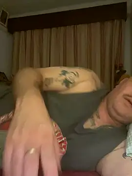 Russirayu online show from 10-25-25, 10:48