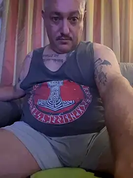 Russirayu online show from 10-26-25, 10:47