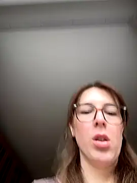 MommmyYummy online show from 10-17-25, 10:07