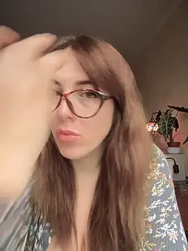 Snapshot of MommmyYummy chatting on 11-27-25, 10:39 MommmyYummy online show from 11-27-25, 10:39