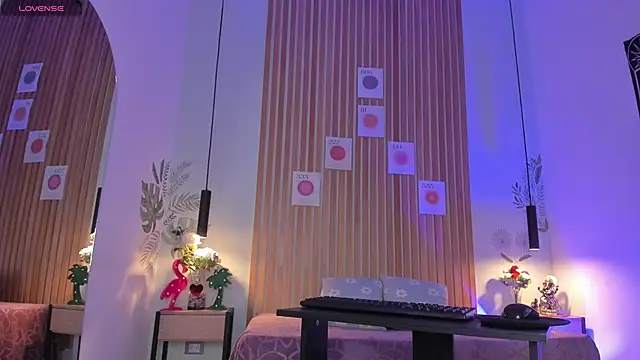 PawgGirl18 online show from 12-08-24, 02:52