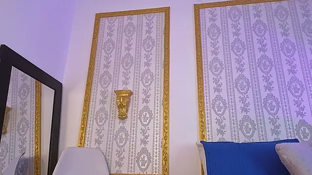 CandyQueenGold online show from 11-17-25, 06:35