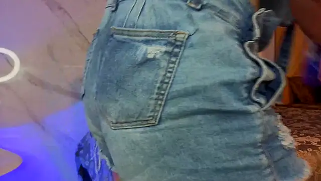 CandyQueenGold online show from 04-07-26, 07:03