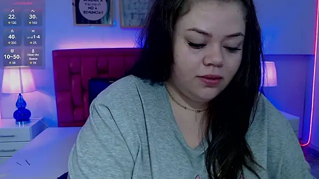 Snapshot of Charming_girl69 chatting on 03-21-25, 09:01 Charming girl69 online show from 03-21-25, 09:01
