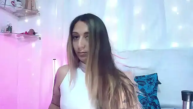 Snapshot of Natasha_Wilde_ chatting on 12-24-24, 04:19 Natasha Wilde online show from 12-24-24, 04:19