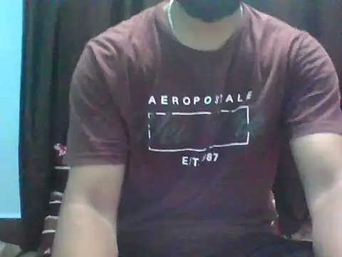 Snapshot of 8inchlegendbro chatting on 05-10-26, 09:58 8inchlegendbro online show from 05-10-26, 09:58