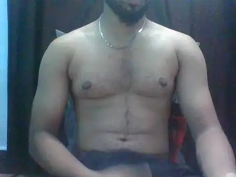 Snapshot of 8inchlegendbro chatting on 07-24-26, 04:16 8inchlegendbro online show from 07-24-26, 04:16