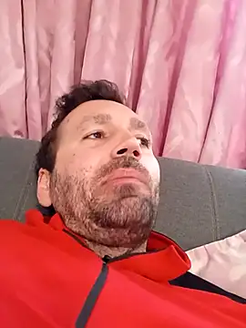 Snapshot of florin421 chatting on 02-19-26, 07:04 florin421 online show from 02-19-26, 07:04