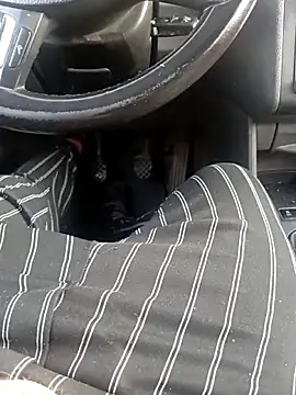 Snapshot of florin421 chatting on 04-01-26, 06:14 florin421 online show from 04-01-26, 06:14