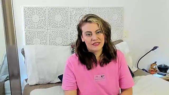 V monse online show from 12-17-24, 03:06