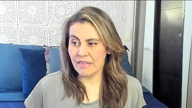 V monse online show from 01-30-25, 04:13