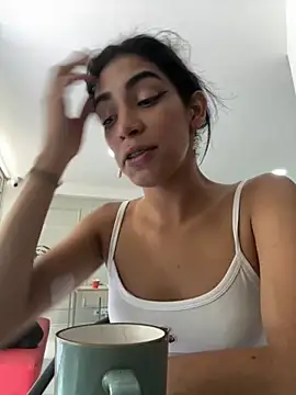 Snapshot of Alahia_Rodriguez chatting on 03-05-26, 07:21 Alahia Rodriguez online show from 03-05-26, 07:21