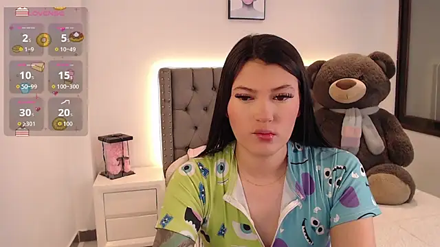 Nicols66 online show from 11-17-25, 10:04