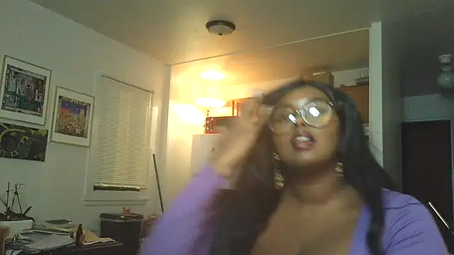 SiminFox online show from 09-29-25, 12:38