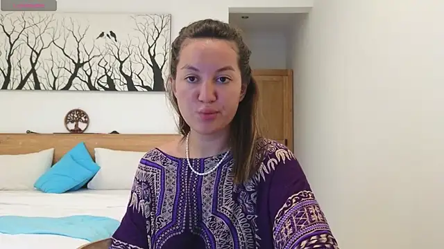 Snapshot of Nelly_Fischer chatting on 11-02-25, 09:22 Nelly Fischer online show from 11-02-25, 09:22