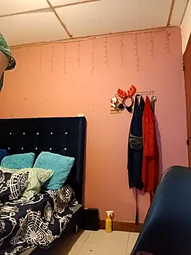 EllisW8 online show from 03-10-25, 10:48