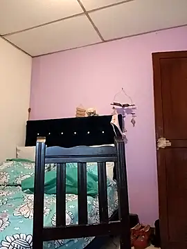 EllisW8 online show from 03-19-26, 11:42