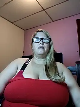 EllisW8 online show from 04-18-26, 11:14