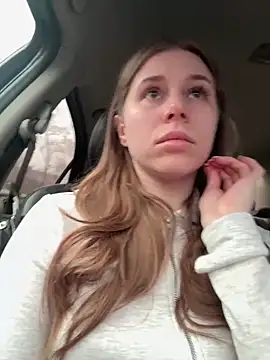 Snapshot of MilissaSee chatting on 03-03-25, 01:09 MilissaSee online show from 03-03-25, 01:09