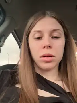 Snapshot of MilissaSee chatting on 03-17-25, 12:57 MilissaSee online show from 03-17-25, 12:57