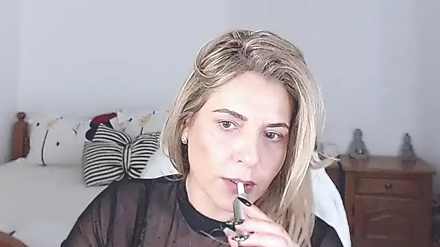 Snapshot of evamaria2024 chatting on 02-03-25, 12:14 evamaria2024 online show from 02-03-25, 12:14