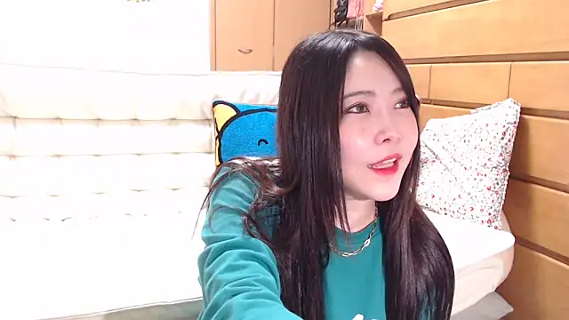 Snapshot of NATINATU252525 chatting on 01-21-25, 02:05 NATINATU252525 online show from 01-21-25, 02:05