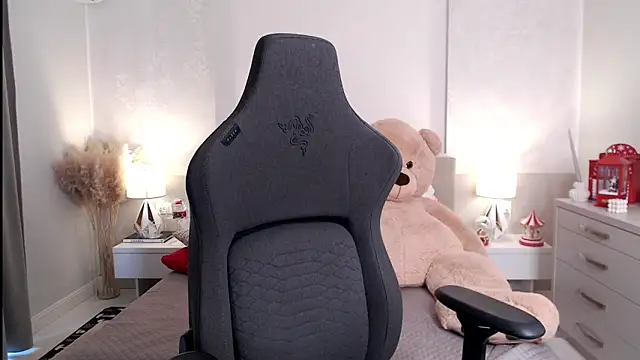 Smileyouarehere online show from 01-28-25, 08:14