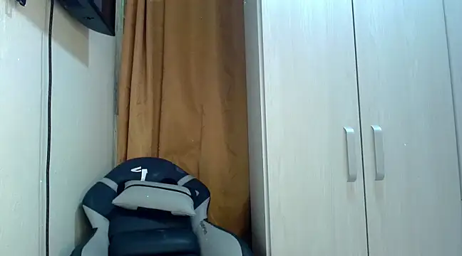 katery wok11 online show from 02-27-25, 02:10