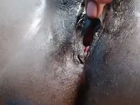 Snapshot of Valentina_flynn chatting on 12-29-24, 08:33 Valentina flynn online show from 12-29-24, 08:33