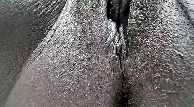 Snapshot of Valentina_flynn chatting on 02-14-25, 06:02 Valentina flynn online show from 02-14-25, 06:02