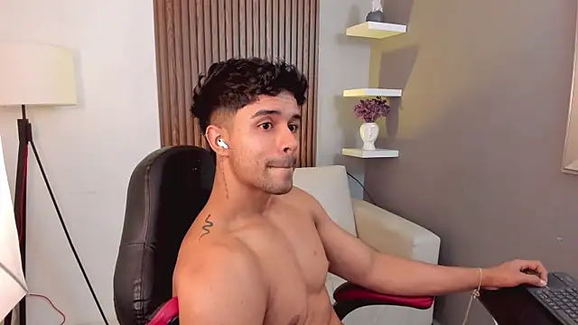 liam collins21 online show from 02-21-25, 06:15