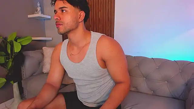 liam collins21 online show from 03-06-26, 12:01