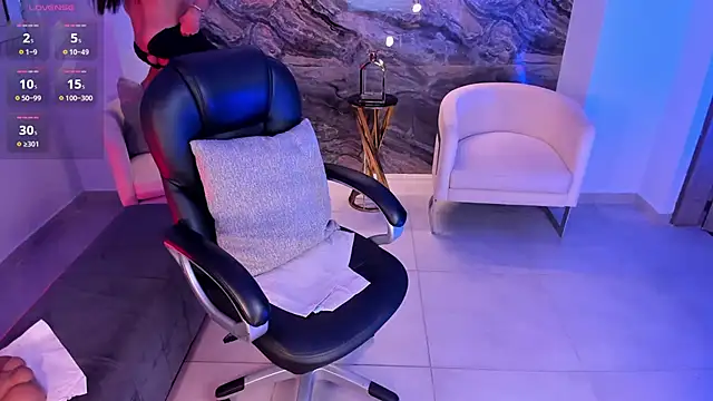 SofiaReyes1 online show from 02-09-25, 11:14