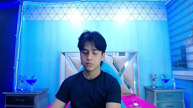 alex 477 online show from 10-20-25, 11:32