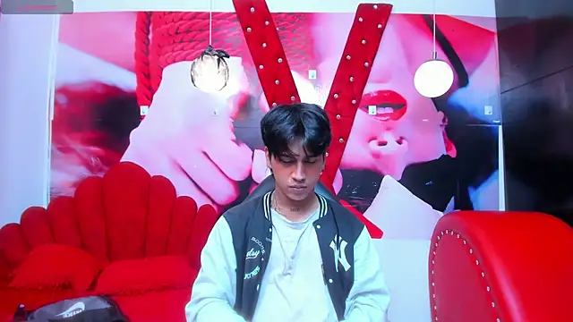 alex 477 online show from 10-25-25, 11:40