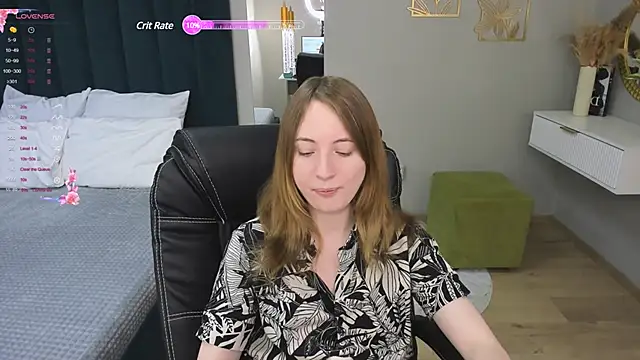 Snapshot of Cowell_Adelina chatting on 02-01-25, 02:34 Cowell Adelina online show from 02-01-25, 02:34
