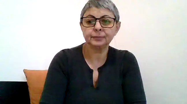 Snapshot of roseblak42 chatting on 02-28-25, 03:15 roseblak42 online show from 02-28-25, 03:15