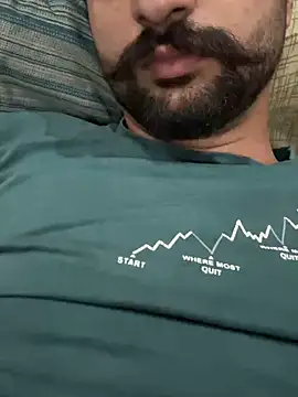 Snapshot of dango12345 chatting on 04-06-26, 05:14 dango12345 online show from 04-06-26, 05:14