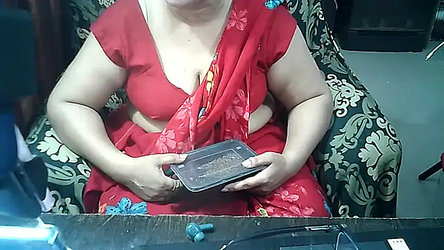 Snapshot of Punambhabisexy chatting on 07-18-26, 08:23 Punambhabisexy online show from 07-18-26, 08:23