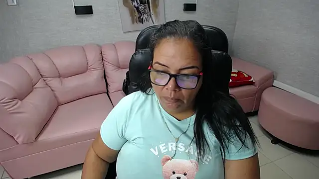 Penelope Nipples  online show from 12-31-24, 12:15