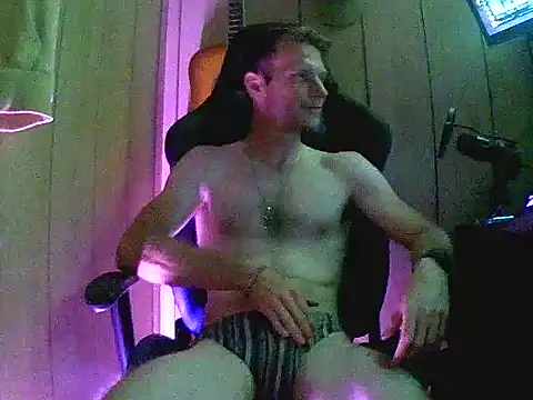 MrHungHunk online show from 02-24-26, 08:40