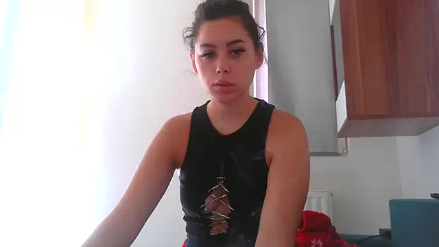 LovelyJulliette online show from 09-18-25, 12:51